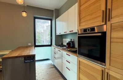 Rental of a comfortable 3-room apartment, 90 m², Mamaia district, Constanța, Romania